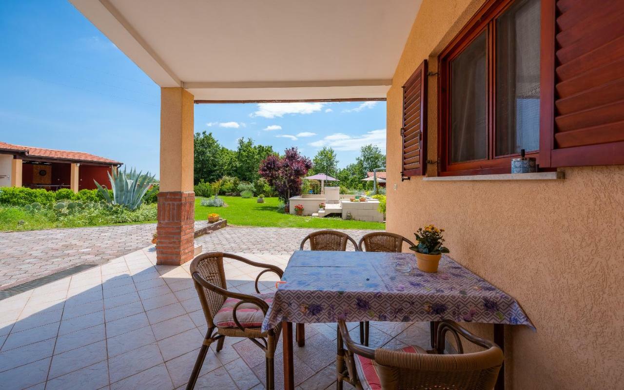فيلا Hacienda Rosemary Muntić المظهر الخارجي الصورة